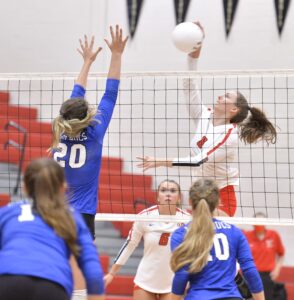 University falls to Wheeling Park in 4 sets